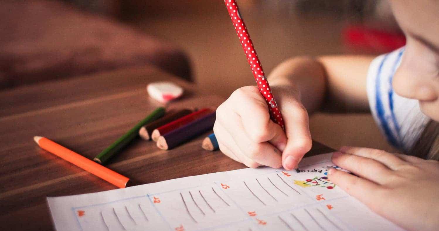 8 Homeschool Types: Classical, Charlotte Mason, Unschooling and More!